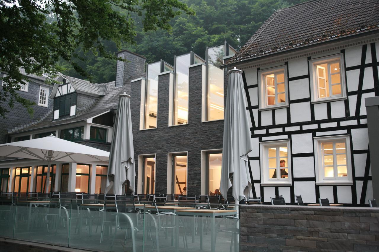 Seminar- & Tagungshotel Grosse Ledder Wermelskirchen Eksteriør bilde